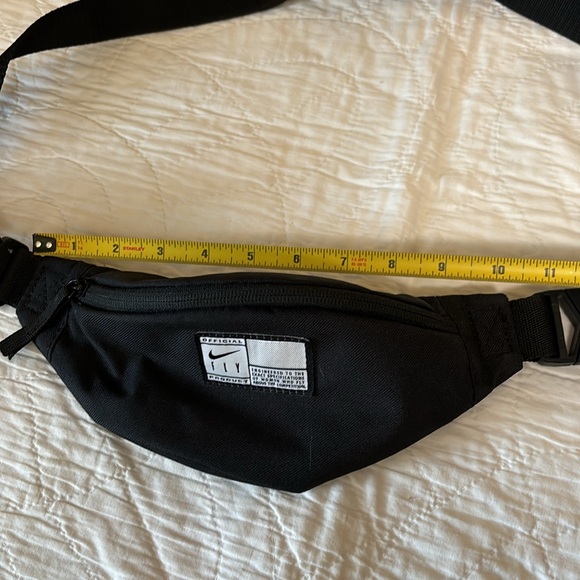 Nike Heritage Swoosh Fly Waist Bag - Picture 9 of 15